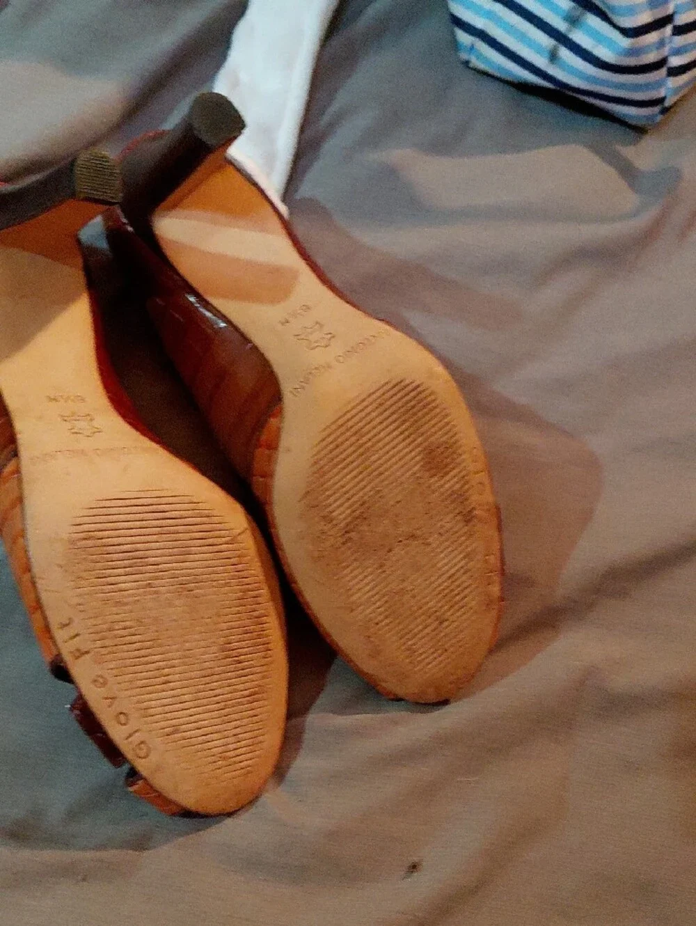 ANTONIO MELANI Orange-Brown Croc-Embossed Peep-Toe Pumps